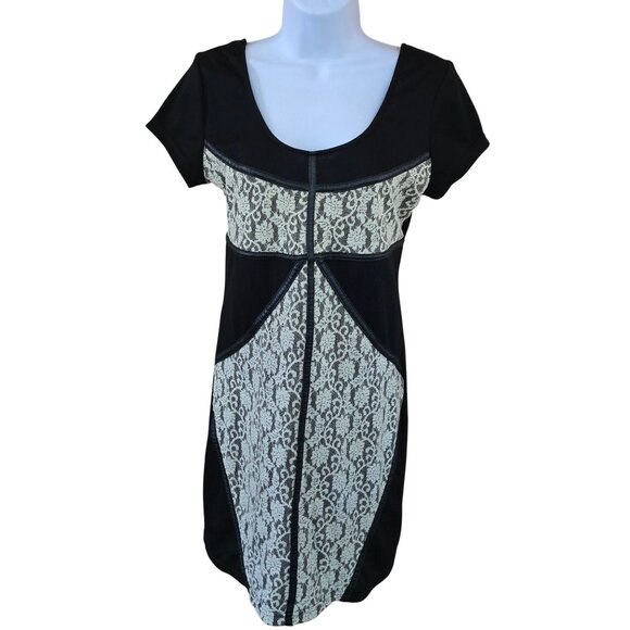 Black & Lace Panel Short Sleeve Dress whimsygoth night out coquette - Picture 3 of 7